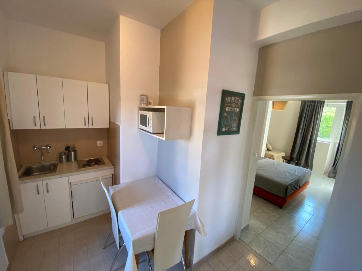 Apartmani Lu Biograd Na Moru Buitenkant foto