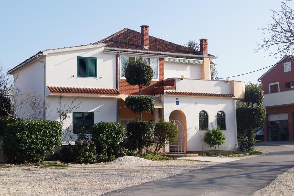 Apartmani Lu Biograd Na Moru Buitenkant foto